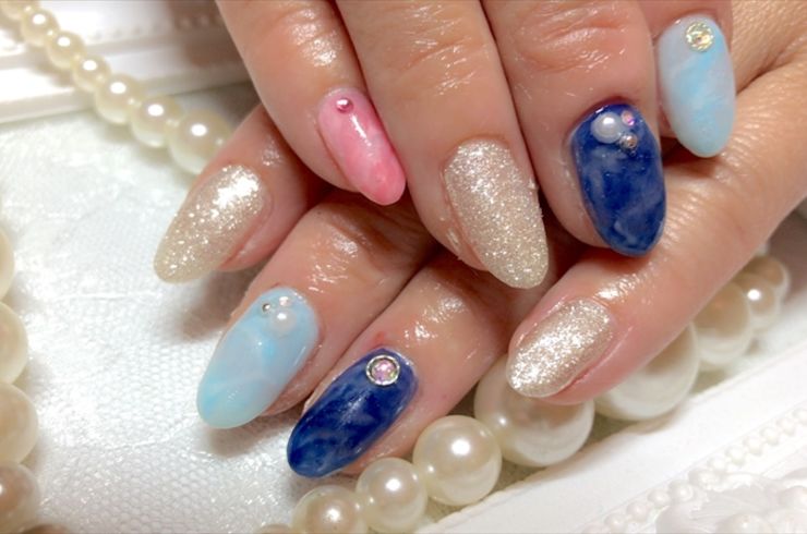 クールなネイル